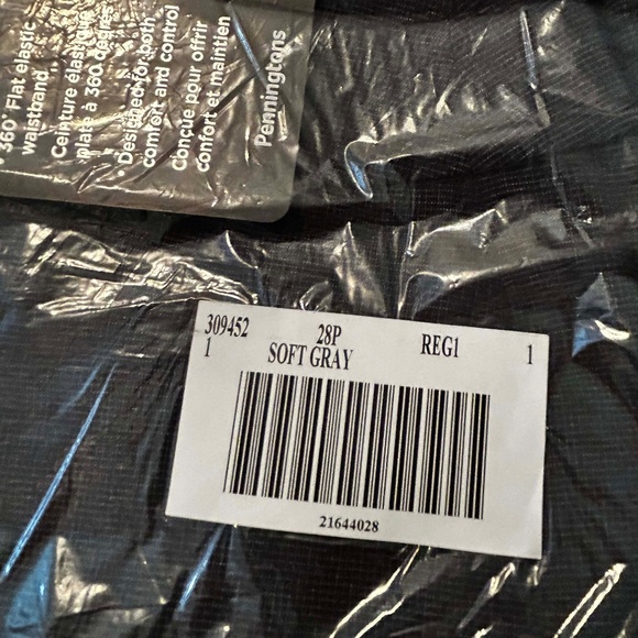 NEW PHOTOS! PANTS, PETITE, SOFT GREY, SIZE 28P, STRAIGHT LEG CROSS DYE, SAVVY - Picture 5 of 8